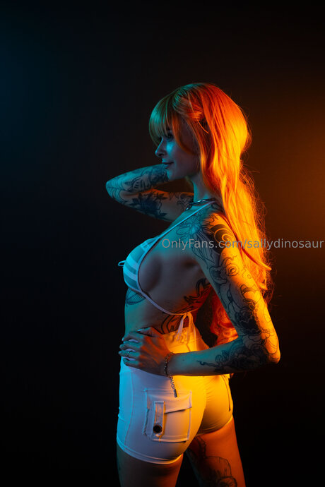 gloryhole wife onlyfans erotic picture