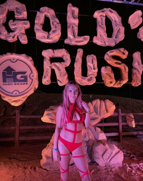 sexysav7 free model gallery