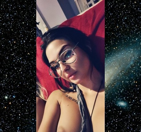 sereniakeer star picture