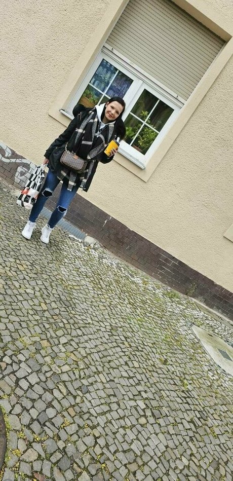 sweet lollypopgirl beautiful star pic