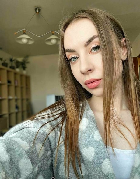 blonde natural onlyfans porno pic