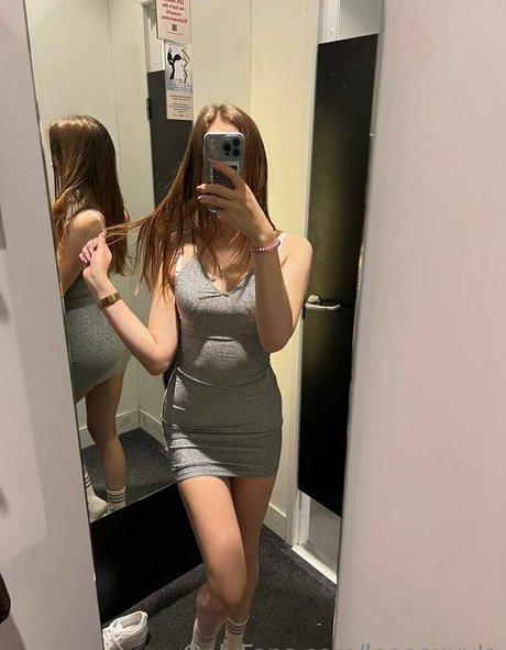 leeeeyyyla model nice photo