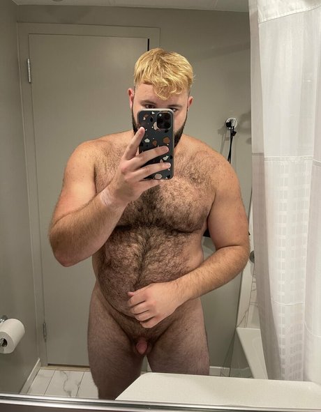 hairy onlyfans naked picture