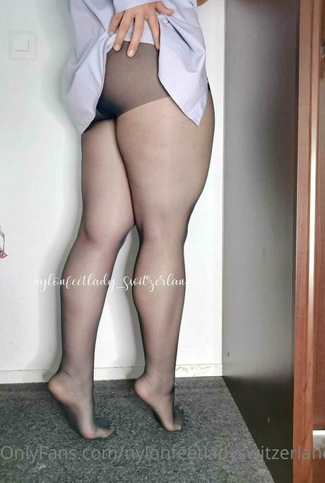 nylonfeetladyswitzerland pornographic actress pictures