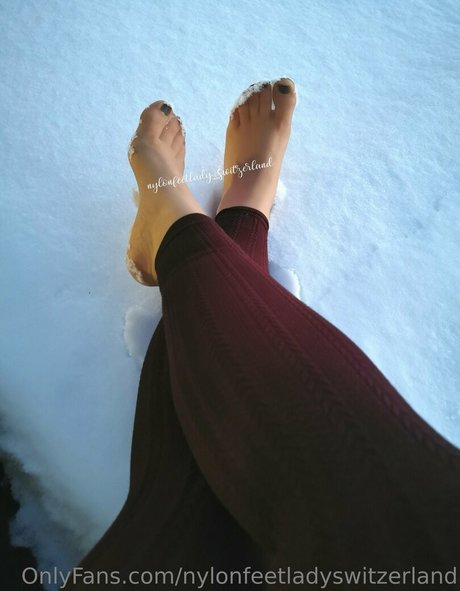 nylonfeetladyswitzerland star pretty archive