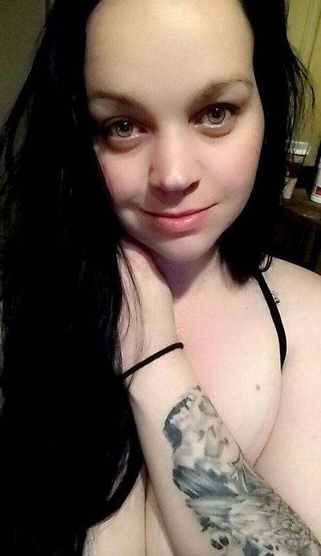 curvy solo onlyfans xxx pics