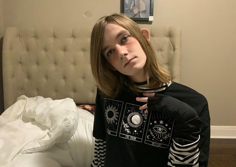 gloryhole wife onlyfans sexy pics