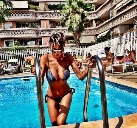 Cristina Buccino porn actress photo