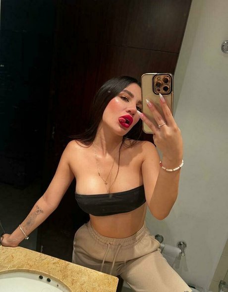 petite onlyfans adult photo