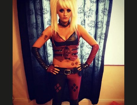 Katie McGlynn porn model galleries