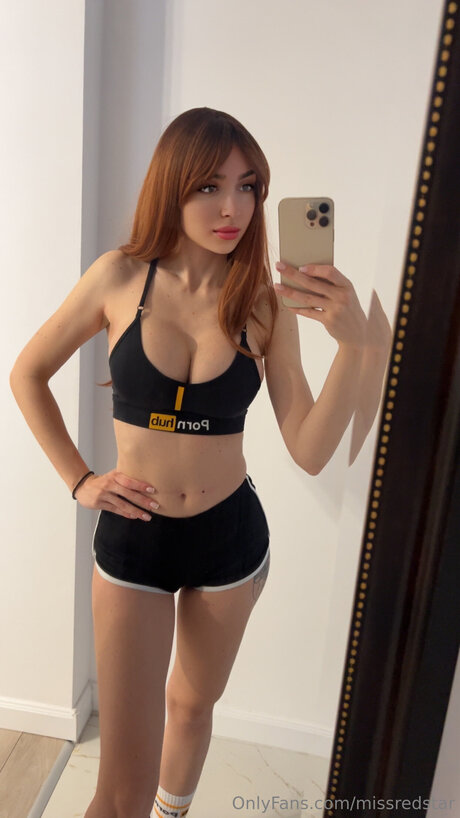 missredstar hd model image