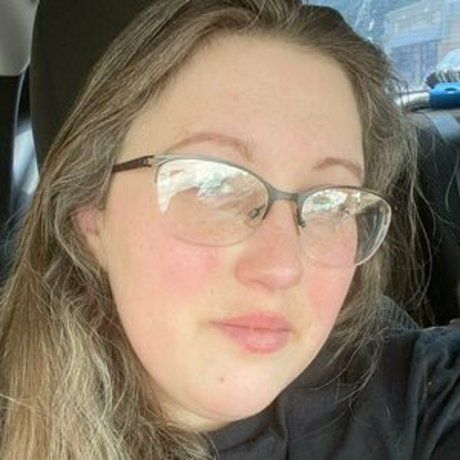 busty mom onlyfans free pics