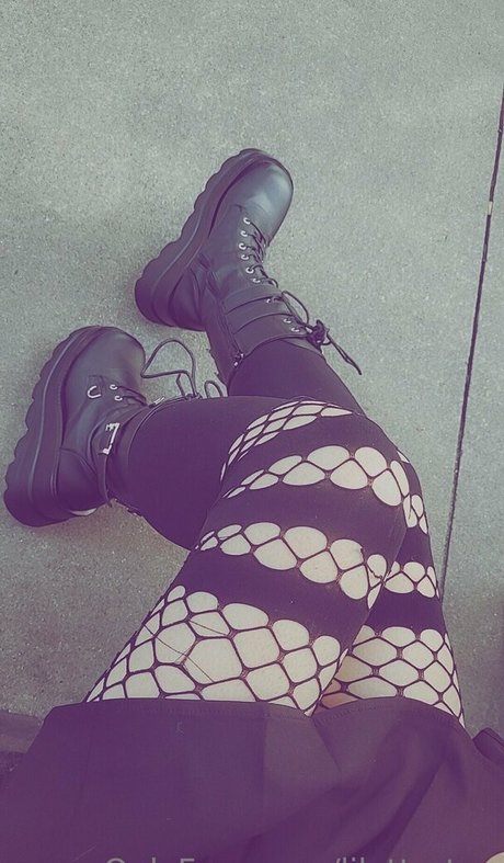 lilotterton naked star images