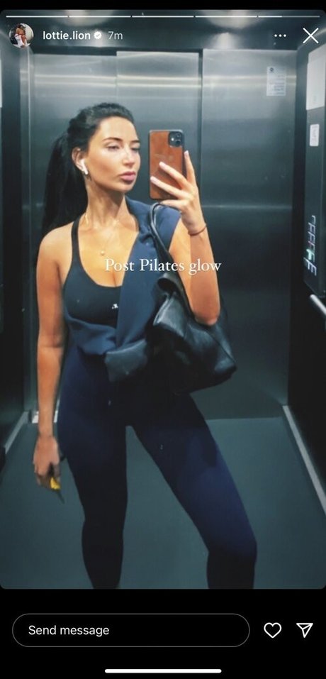 LottieLion high quality pornstar pic