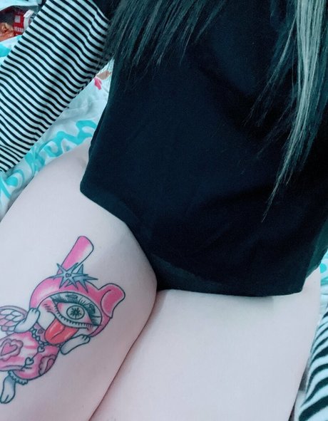 fakenips sexy pornstar image