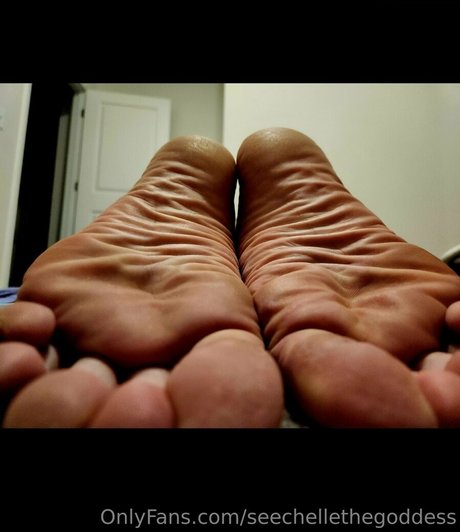 seechellethegoddess model nude picture