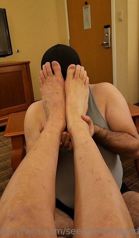 seechellethegoddess model perfect photo