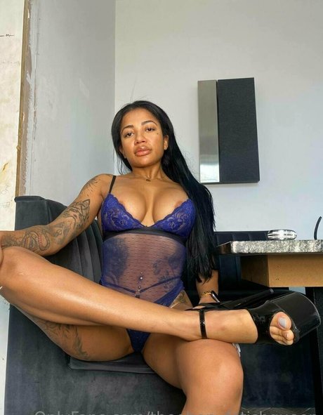 kikiluxxxe model sexy photo