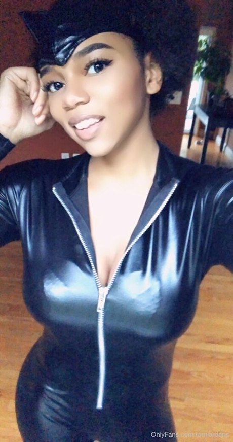 latina blowjob onlyfans top img