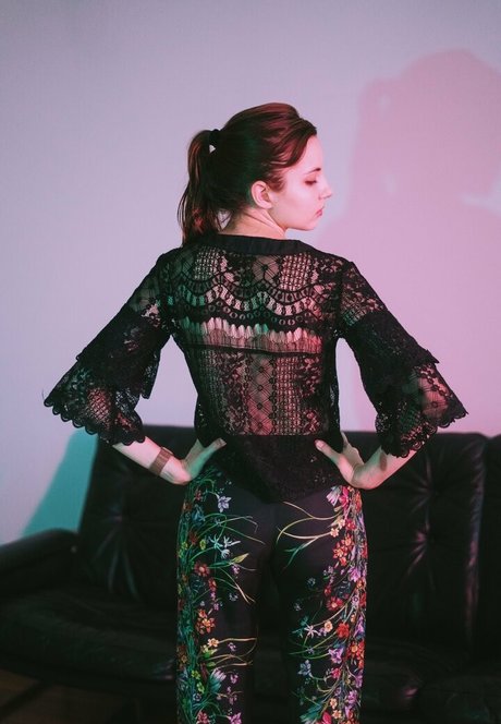 liararouxxxx star high quality gallery