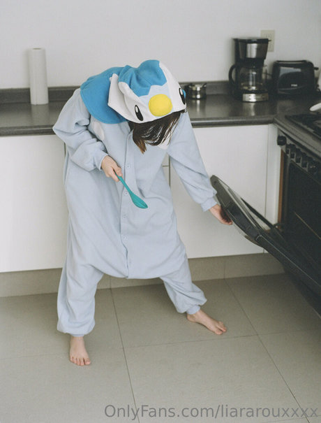 leather skirt onlyfans nudes pic