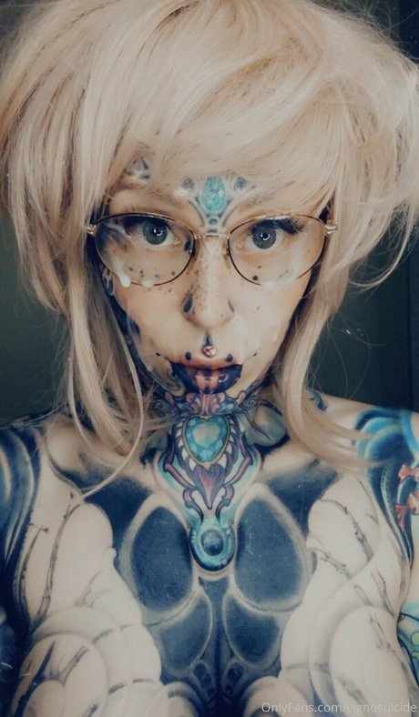 cignosuicide exclusive actress archive