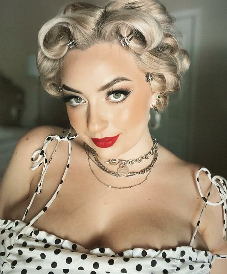 Joanne Rose beautiful pornstar picture