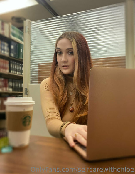 selfcarewithchloe model galleries