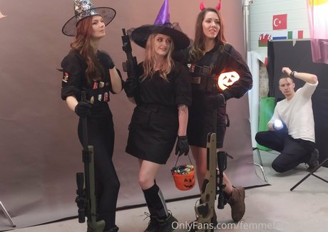 Femmefataleairsoft model naked galleries