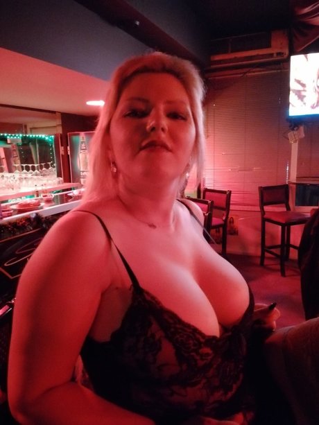 Mistress Kalina star sexy picture