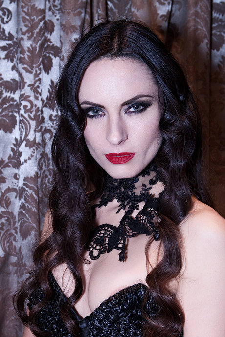 Mistress Firewolf free actress photo