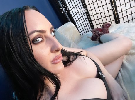 Mistress Chloe xxx star free pictures