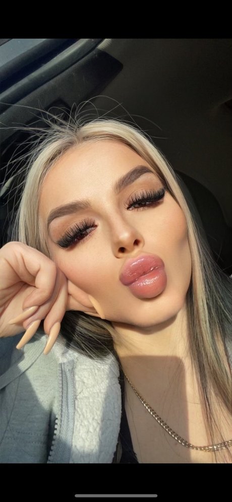 Misssbecky free model gallery