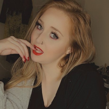 Miss Red star adult pics