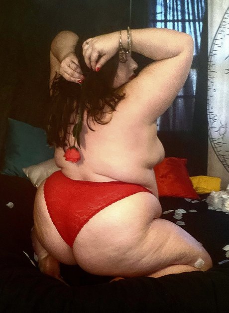 Molly Mirage Mind Control star porn pictures