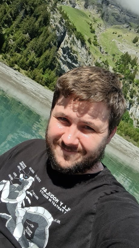 hornyswissbear sex model picture