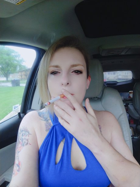 eating onlyfans pretty images