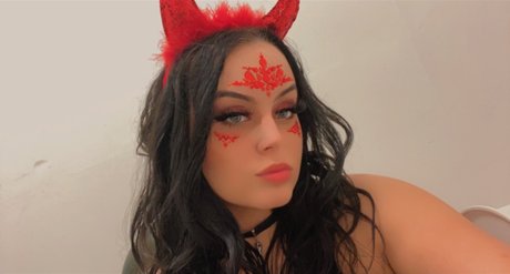 Allure high quality pornstar picture