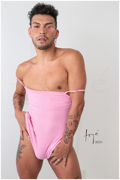 _Male Nude Photography_ model high quality archive