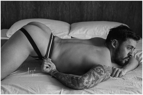 _Male Nude Photography_ model naked galleries