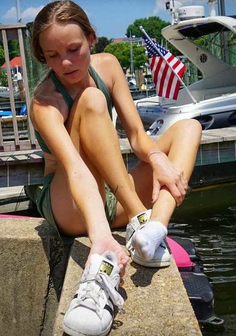 flexible onlyfans free photos