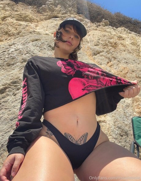 asian petite onlyfans erotic picture