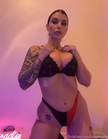 skinny asian onlyfans porno pic