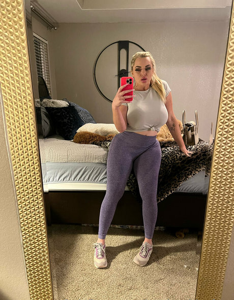 katrinathiccfree pornstar adult img