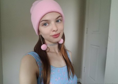 clairebear rawrfree model beautiful archive