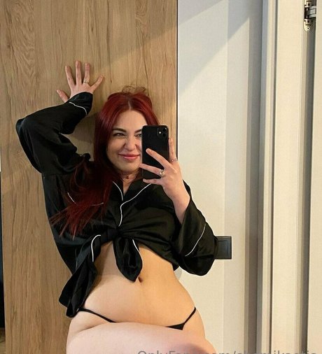 shemikaotis star high quality pics