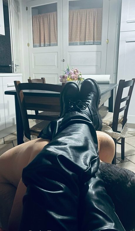 flexible onlyfans nice picture