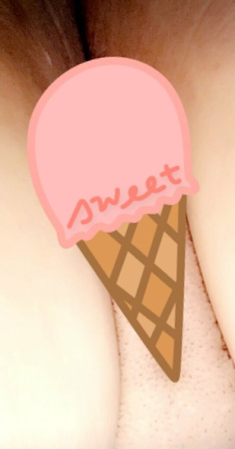 queenmayazz erotic pornstar image