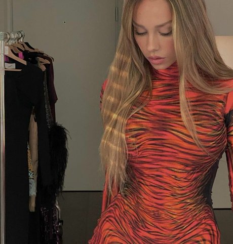 arab thick onlyfans naked photo