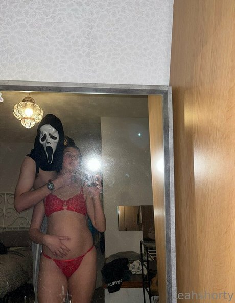 small onlyfans nude picture